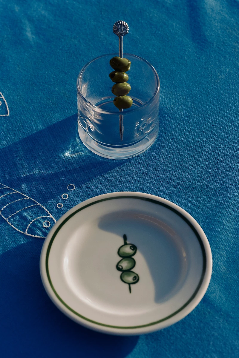 4-Pack Small Porcelain Plates