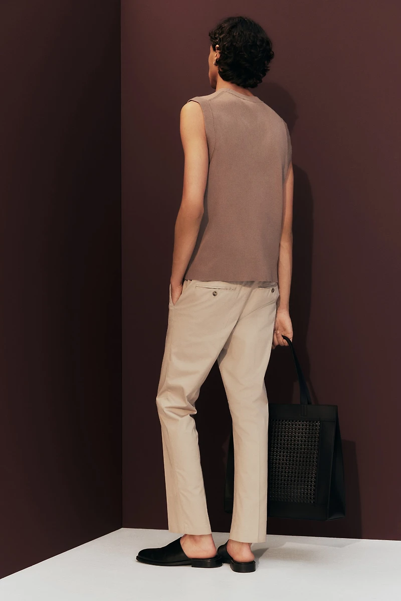Pantalon court près du corps