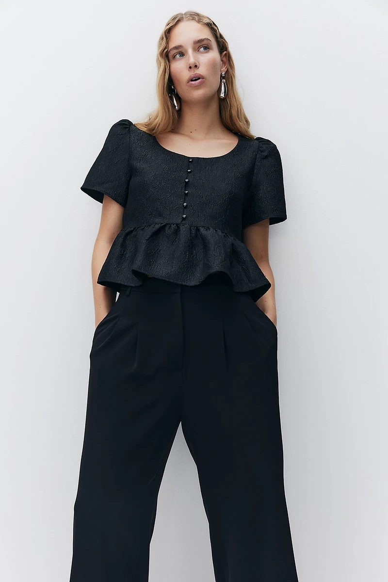 Blouse péplum en brocart
