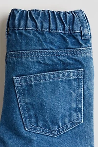 Jean avec détails brodés