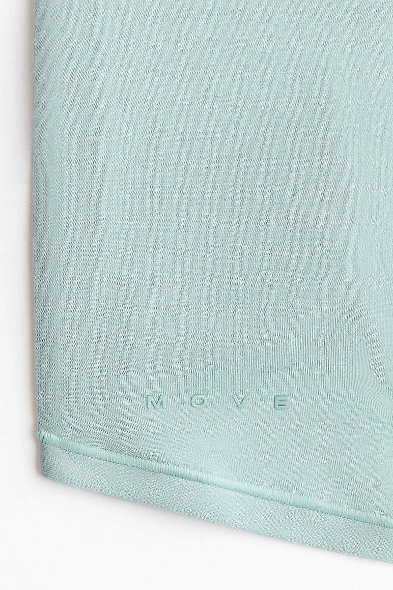 Cropped Long-Sleeved Yoga Top