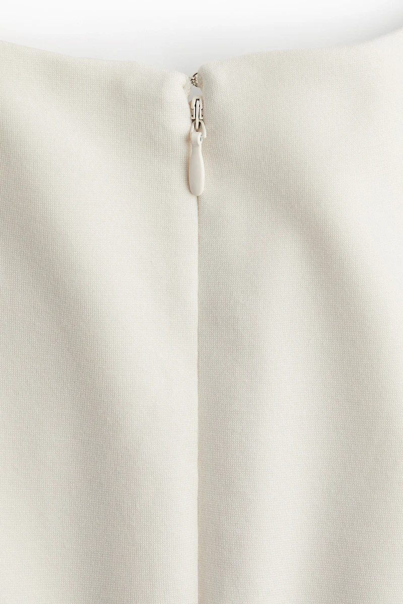 Robe avec jupe évasée