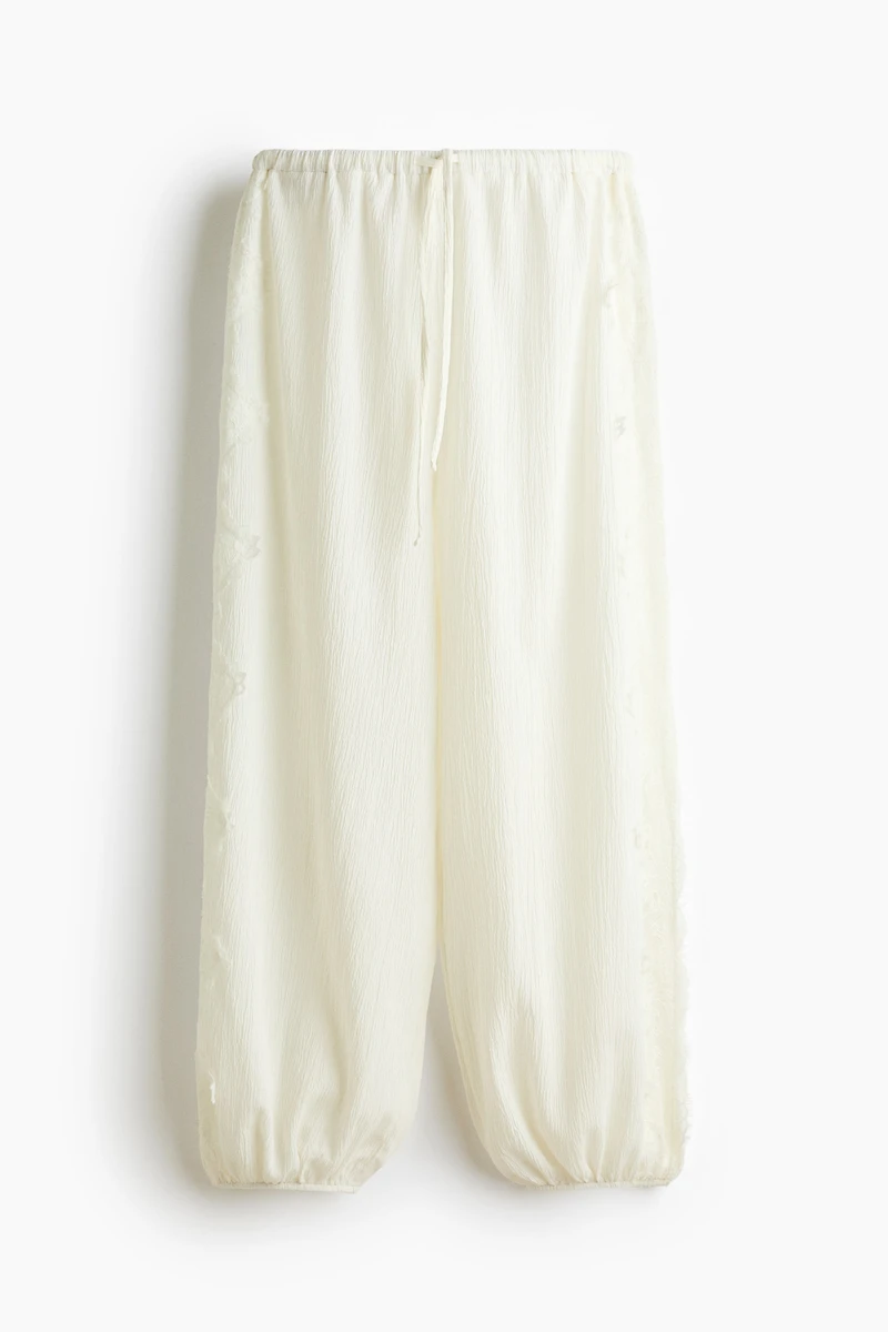 Pantalon ballon avec dentelle