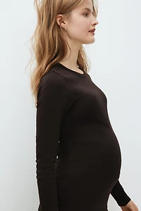 MAMA Long-Sleeved Top
