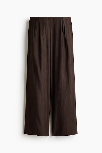 Pantalon froissé en viscose mélangée