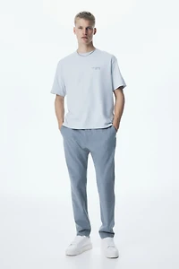 Pantalon près du corps
