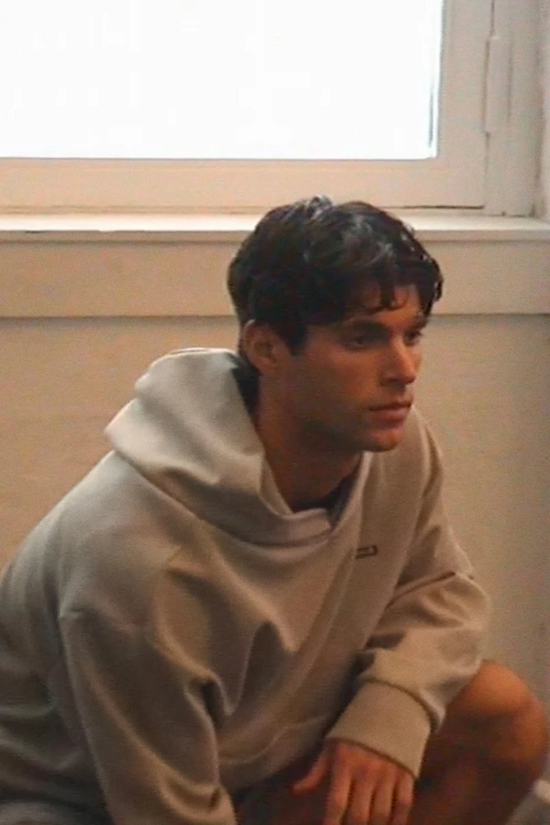 Oversized-Fit Sports Hoodie with DryMove™