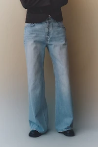 Flared Regular Jeans