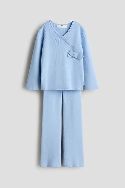 2-Piece Top and Leggings Set