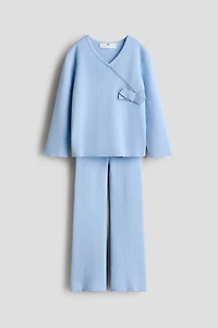 2-Piece Top and Leggings Set