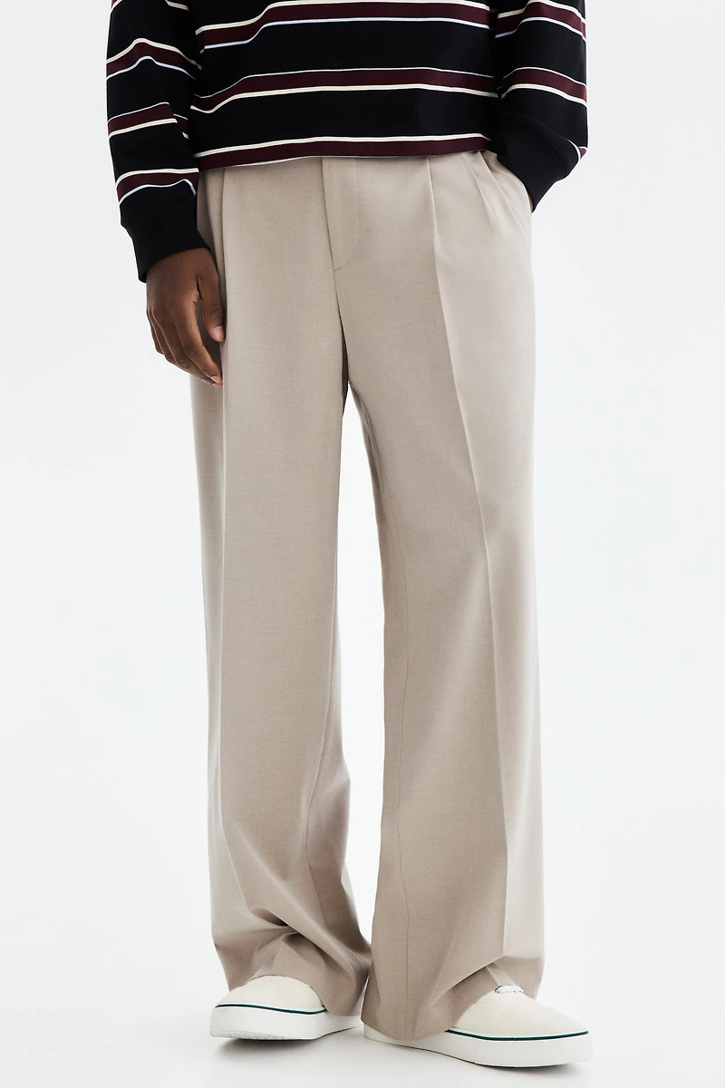 Loose-Fit Tailored Pants
