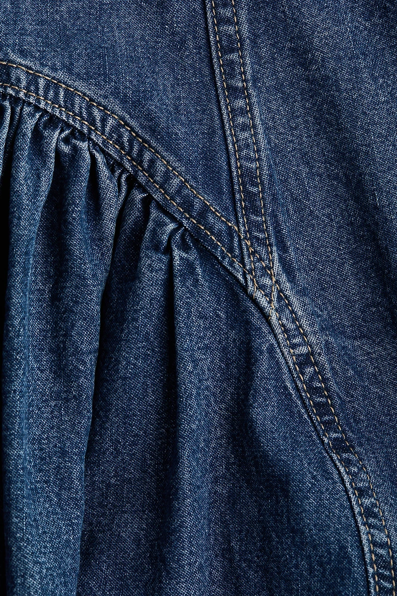 Robe en denim avec jupe évasée