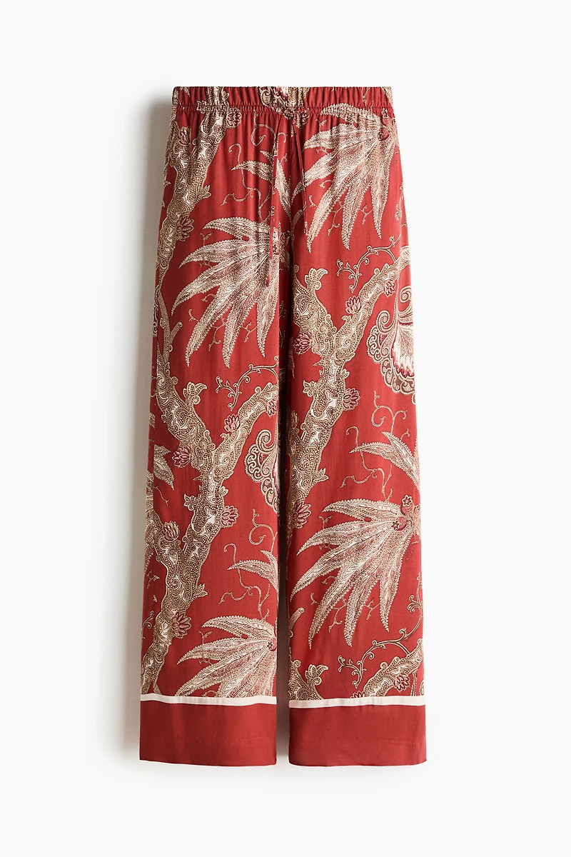 Wide-cut Pull-on Pants