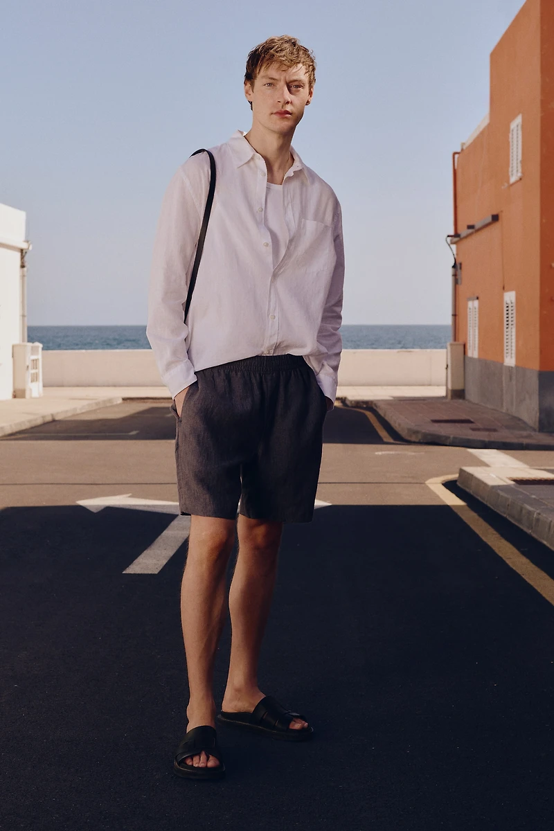 Regular-Fit Linen Shorts