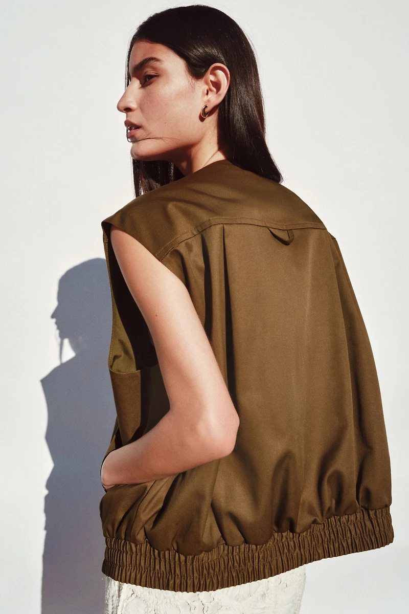 Veste sans manches en sergé