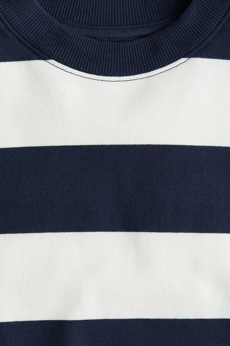 Oversized Crew-neck Sweatshirt