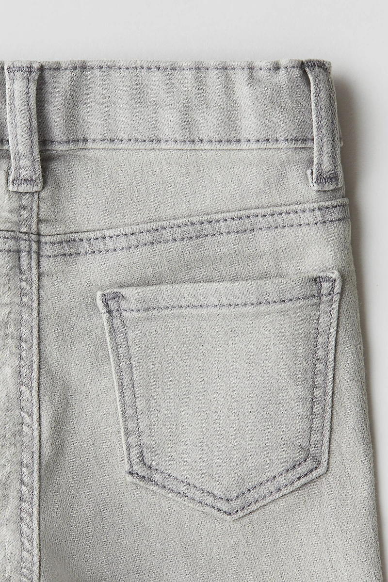 Slim-Fit Jeans