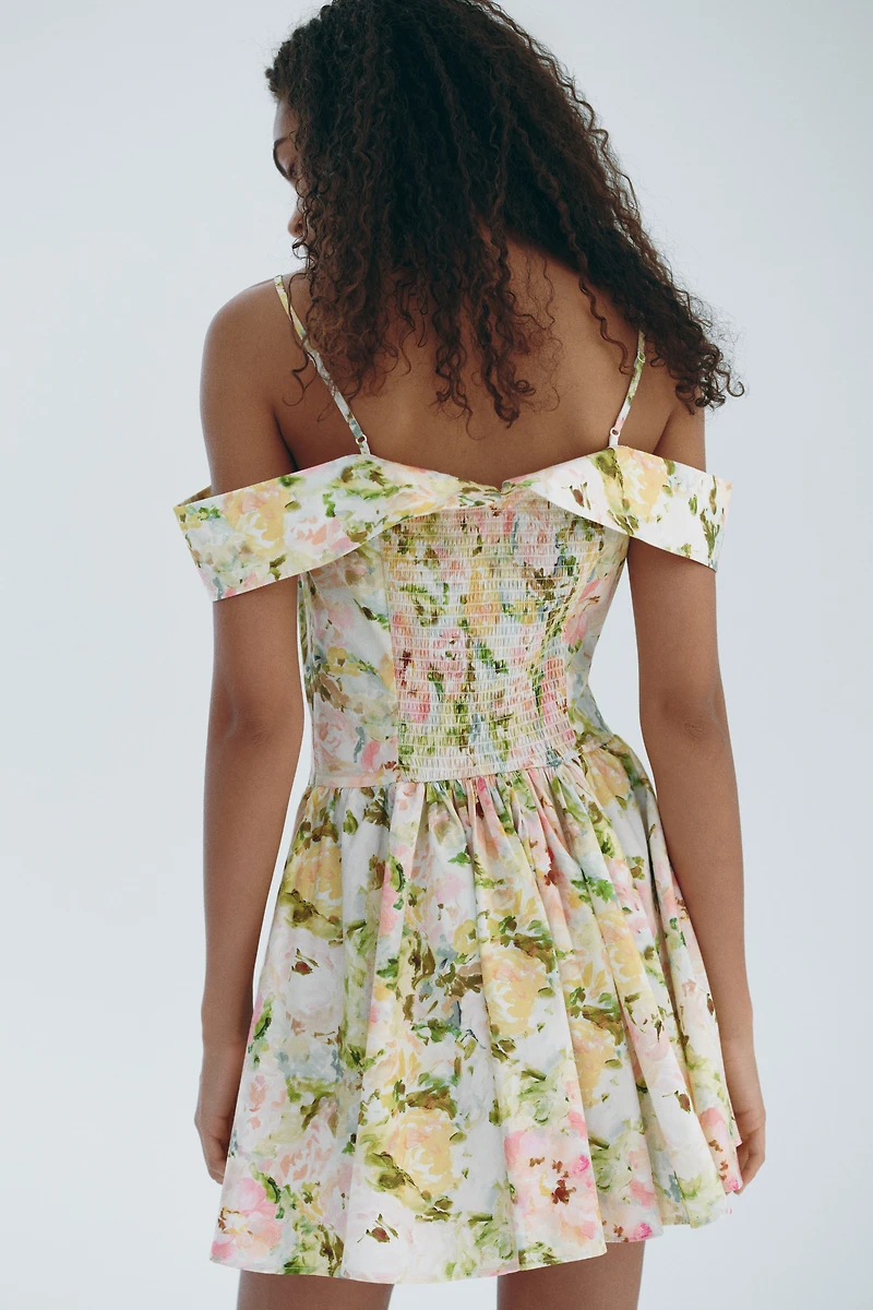 Robe avec épaules dénudées en popeline