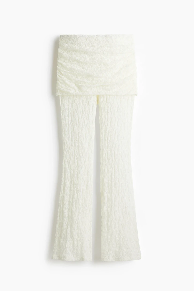 Pantalon en dentelle avec jupe superposée