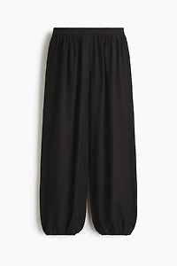 Balloon-Leg Pants