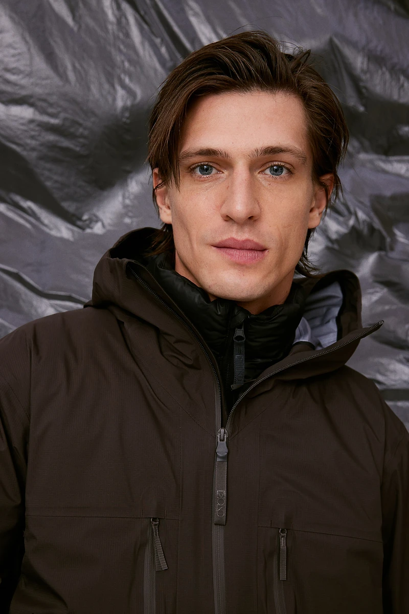 Regular-Fit Shell Jacket with StormMove™