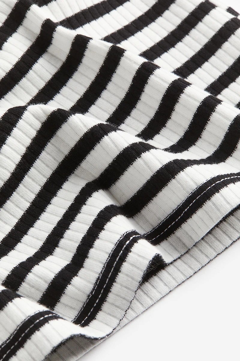 Ribbed T-shirt Dress