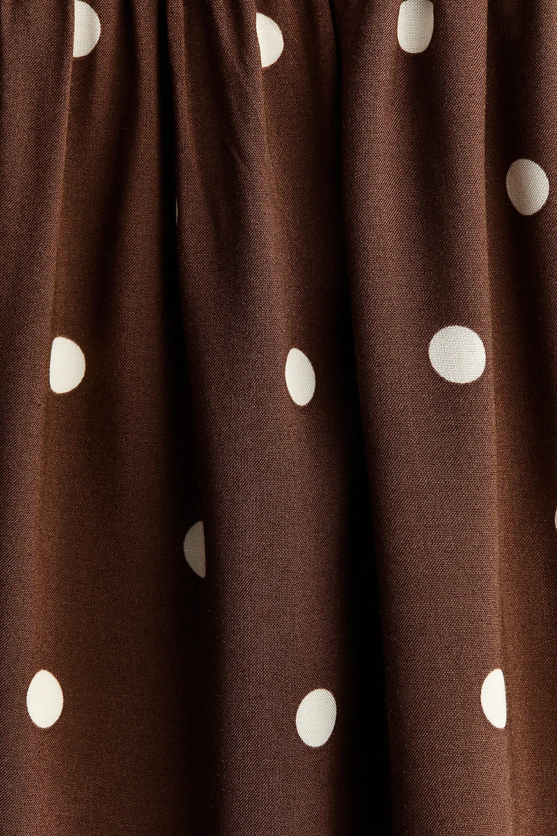 Robe smockée à bretelles fines