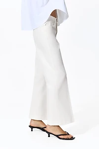 Pantalon coupe bottillon en toile de coton