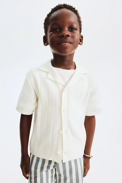 Chemise à col cubain en fin tricot de coton