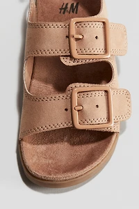 Sandales