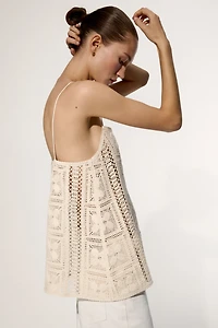 Haut d'aspect crochet en soie mélangée