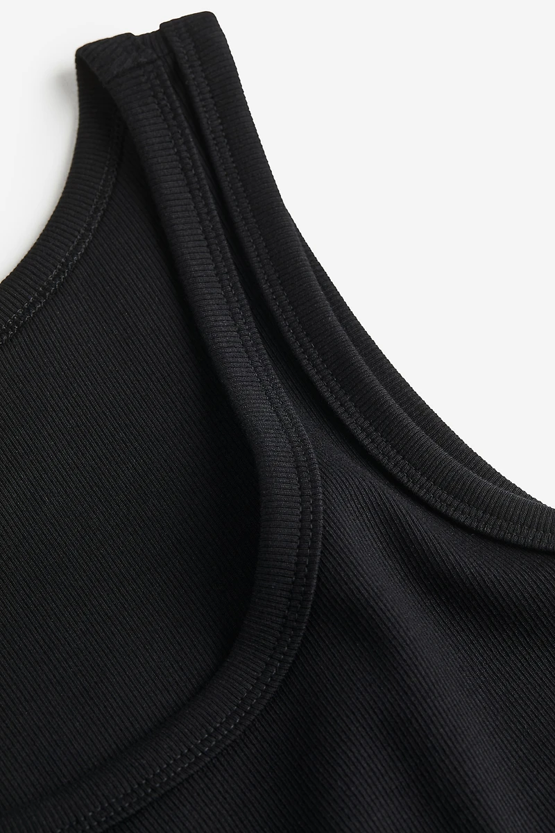 MAMA Ribbed Tank Top