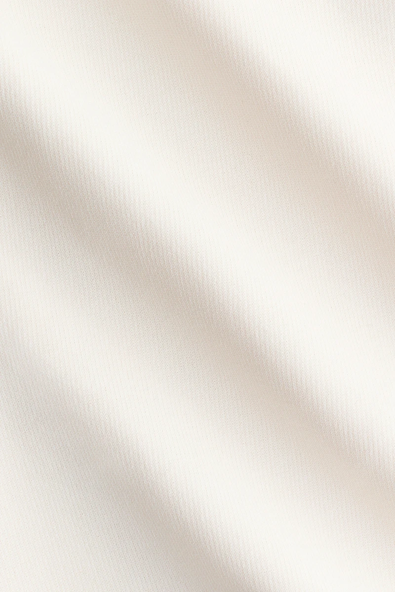 Haut à épaules dénudées