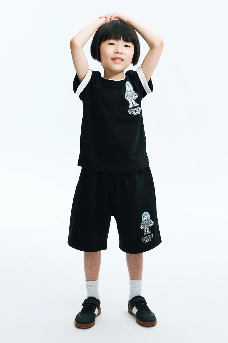 Sweatshorts with Printed Motif