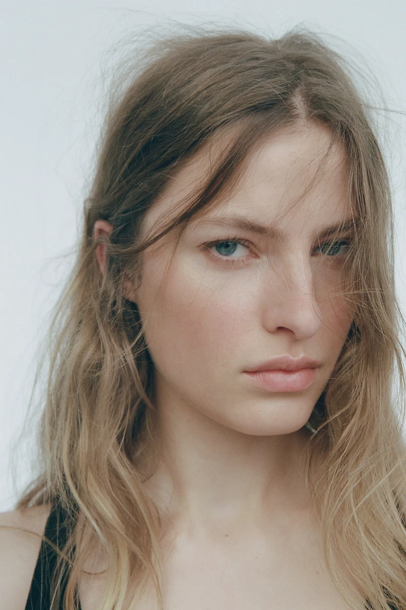 Wide High Waist Jeans