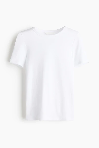 Fitted T-Shirt