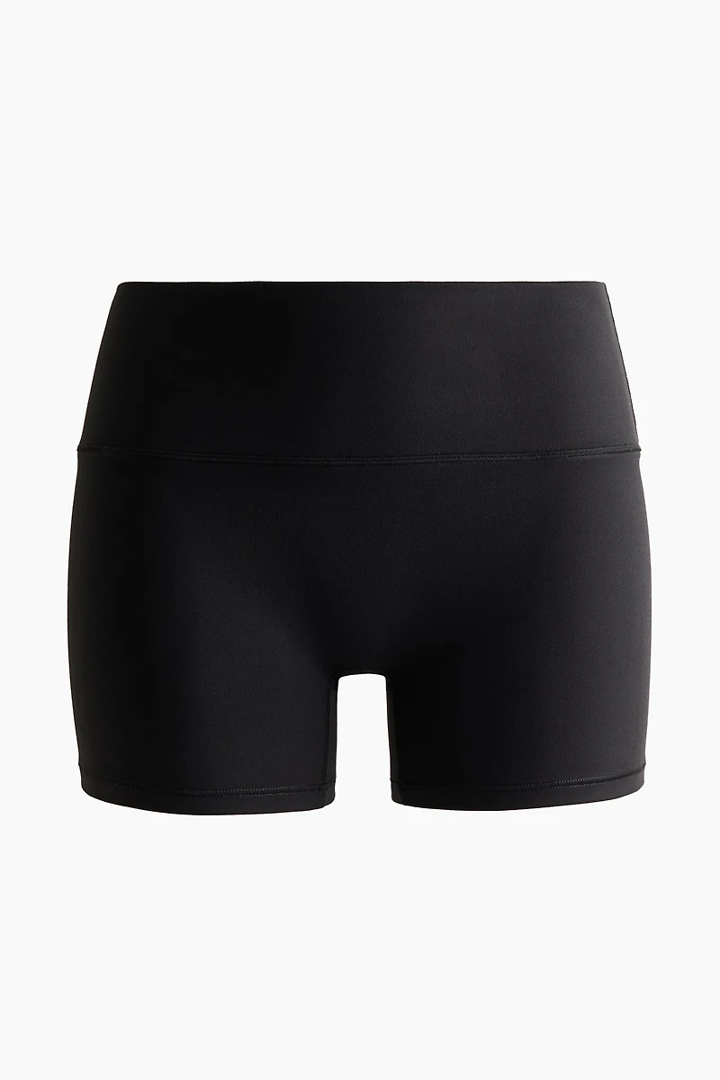 Sports Hot Pants with SoftMove™