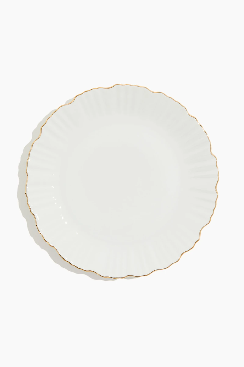 Assiette en porcelaine