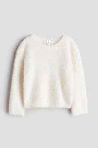 Chandail en tricot duveteux