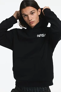 Kangourou ample avec inscription