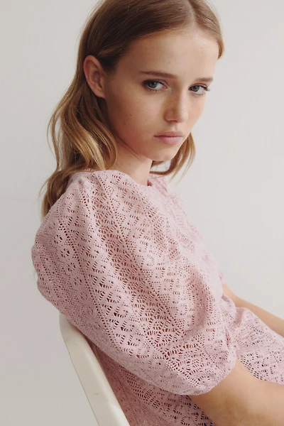 Haut à manches bouffantes