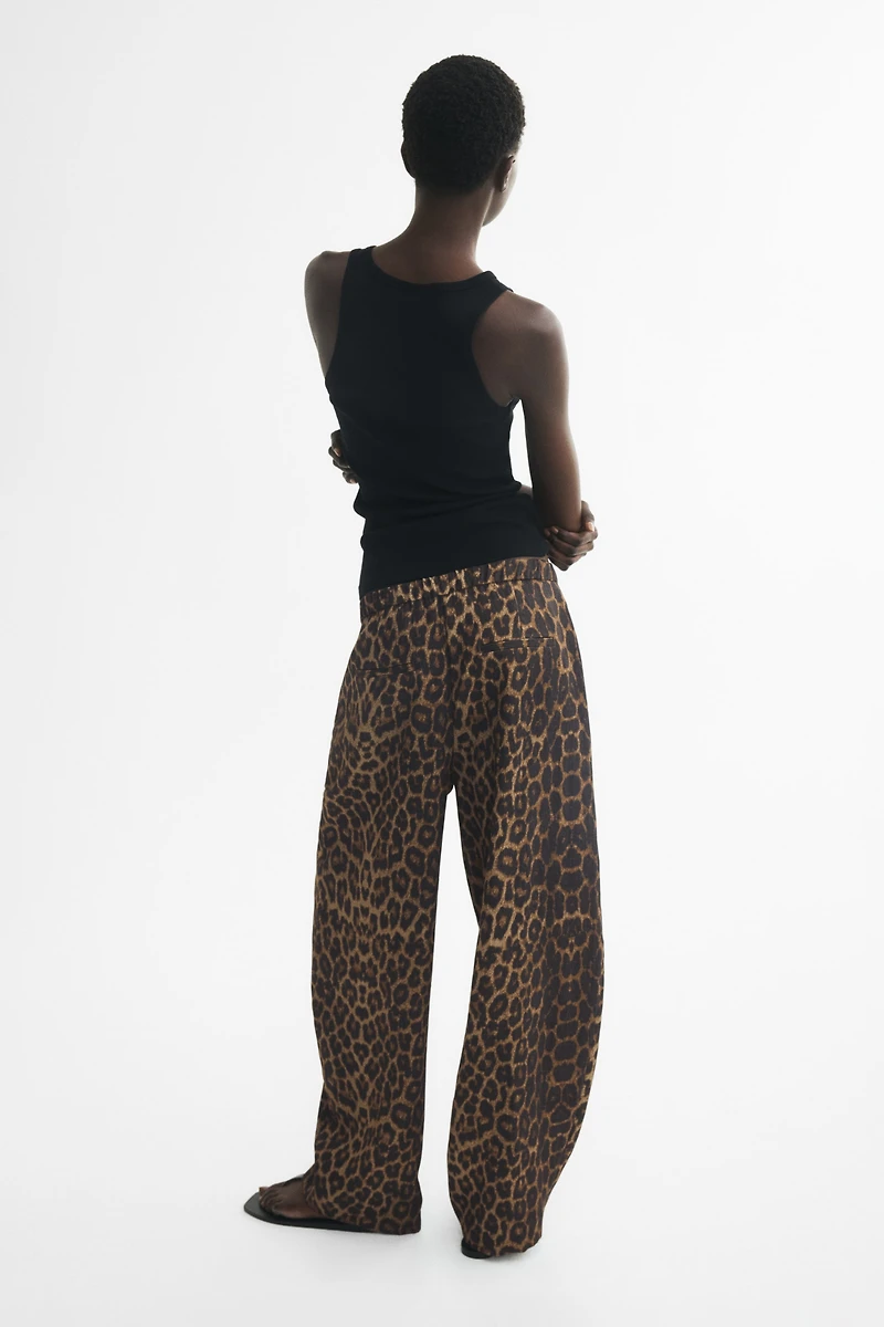 Pantalon tonneau à plis