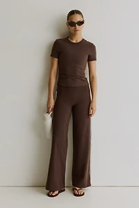 Lightweight Yoga Top with SoftMove™