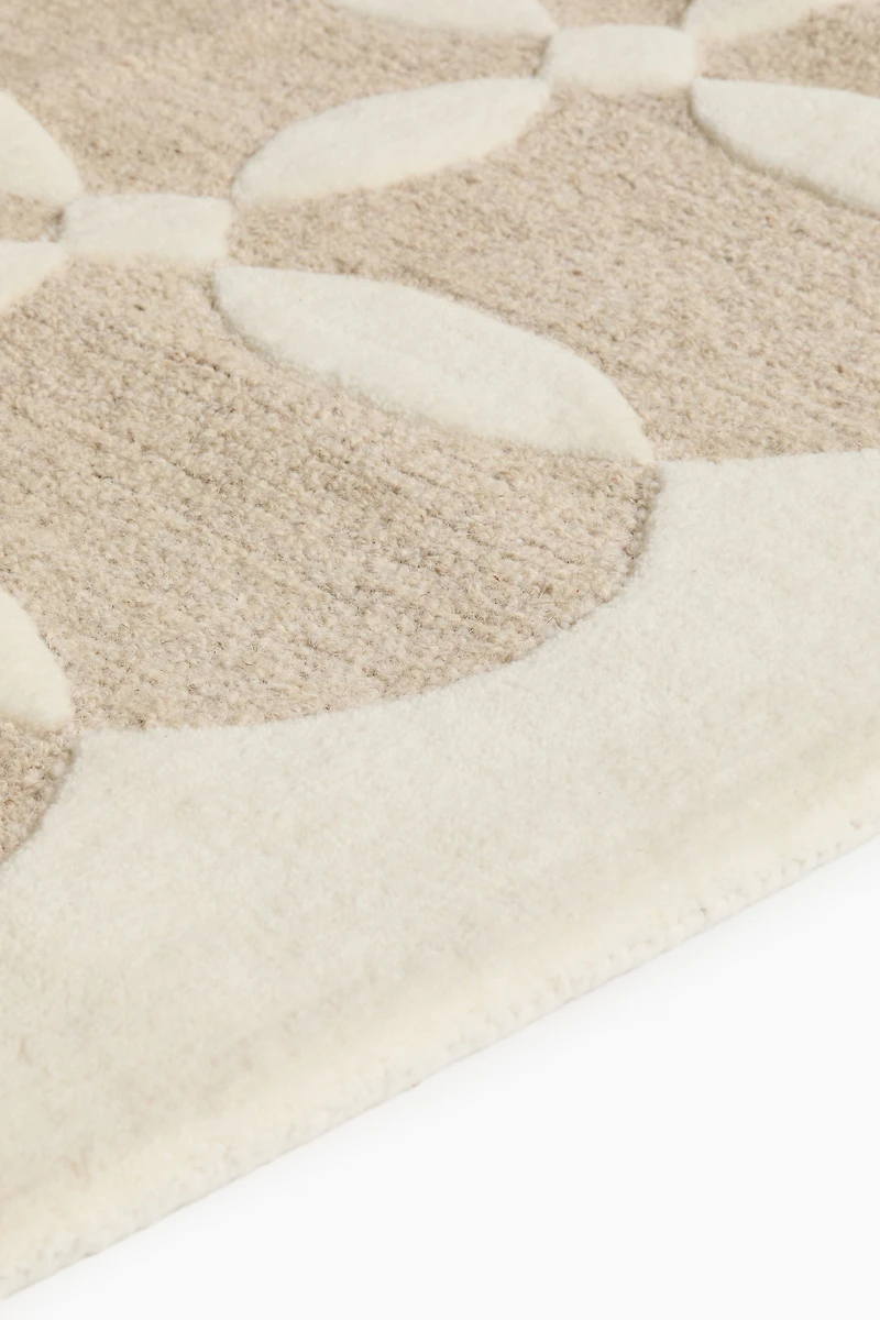 Tufted Wool Rug