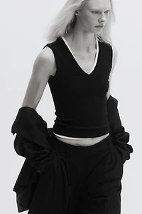 Cooling Slim-Fit Ribbed Tank Top