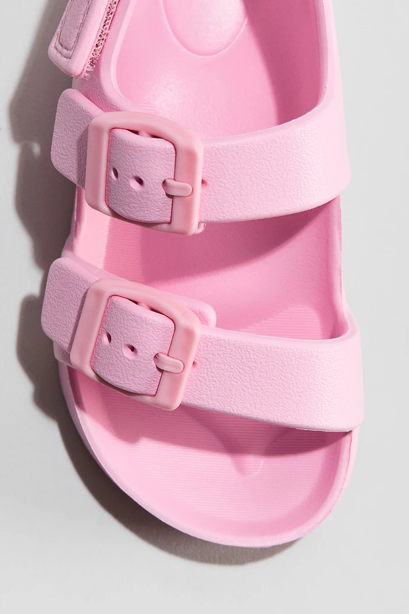 Two-strap pool shoes