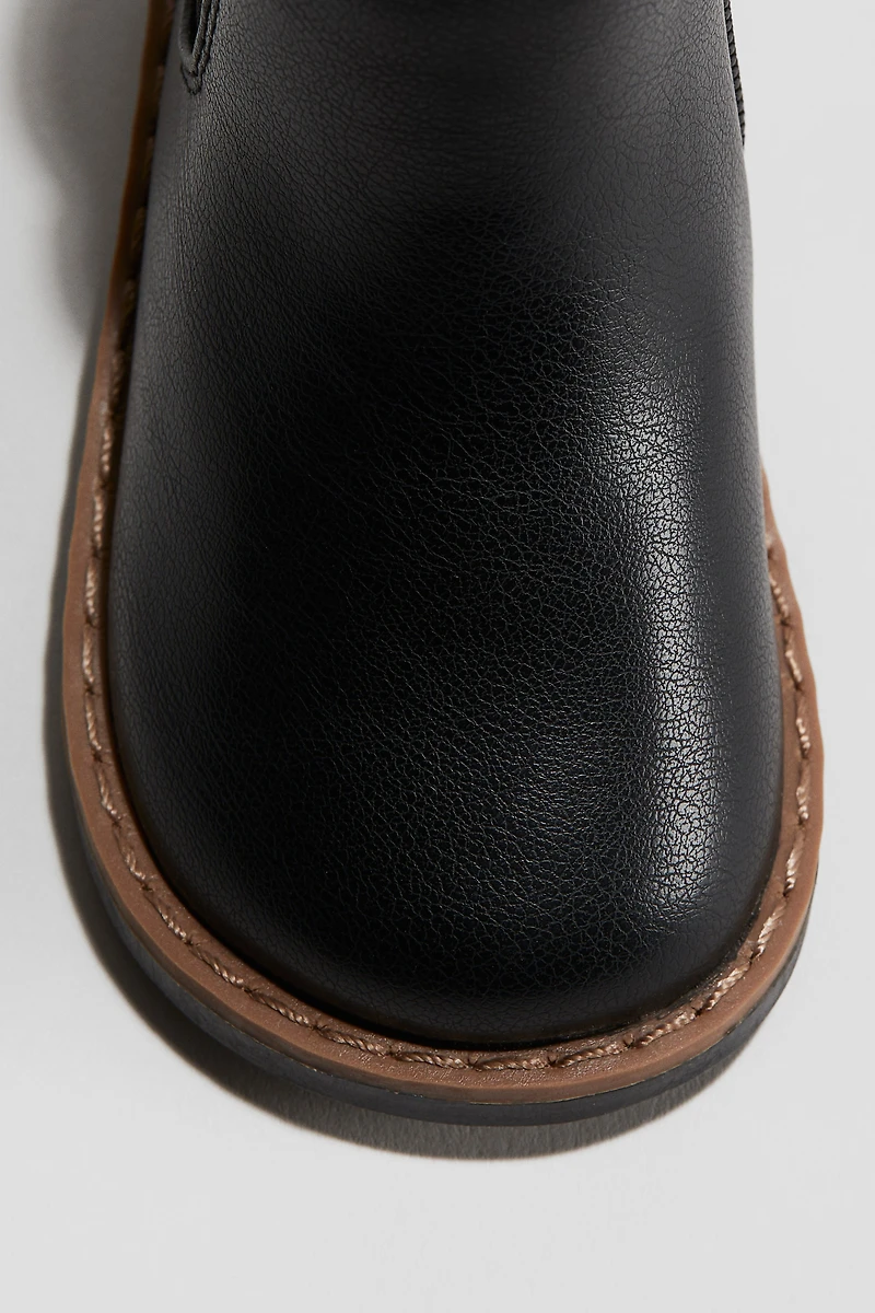 Chelsea Boots