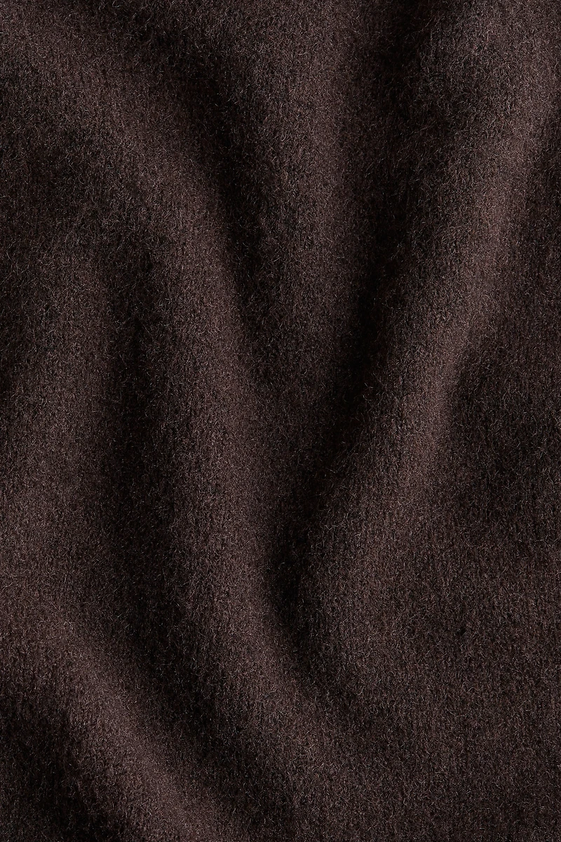 Short-Sleeved Sweater