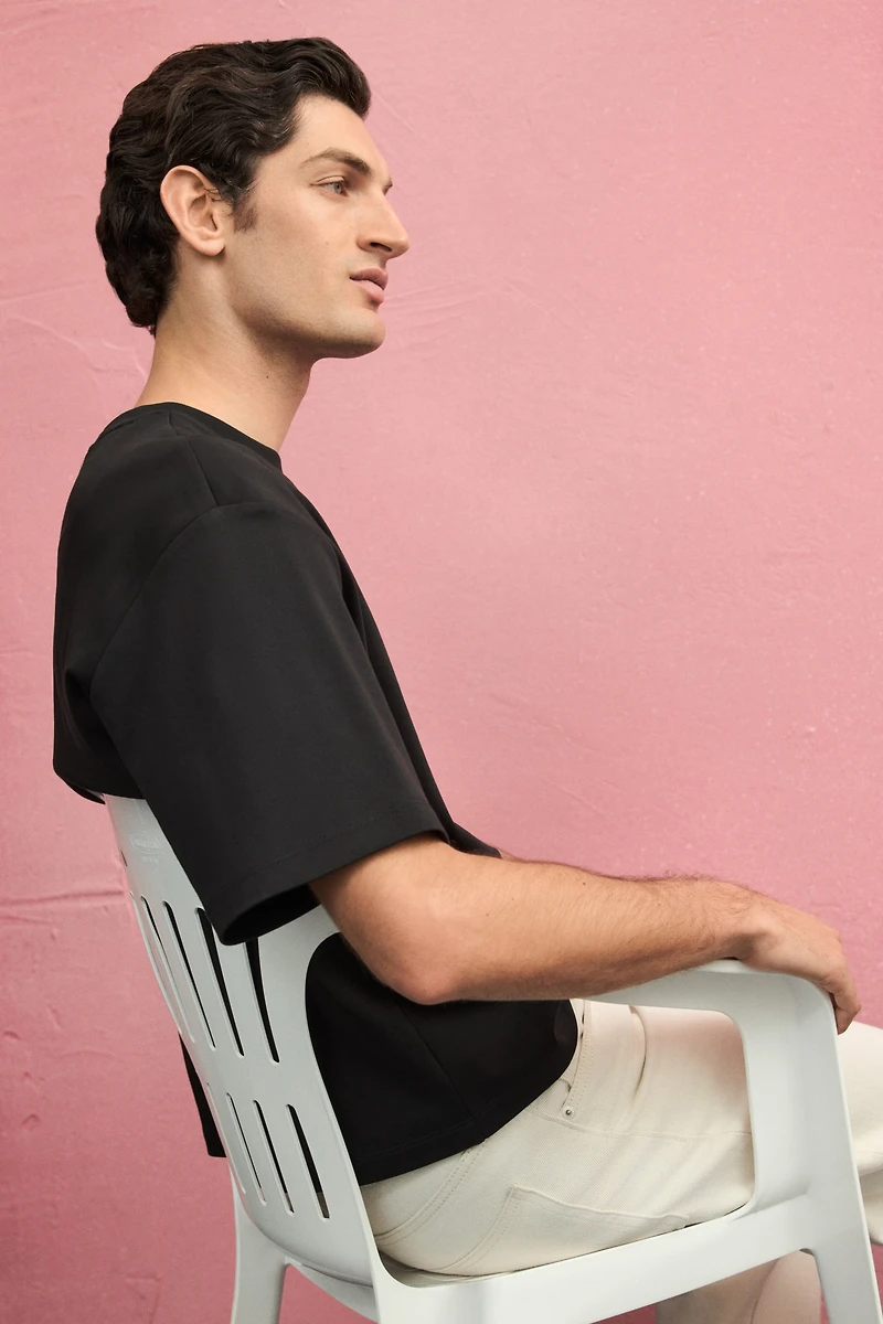 Loose-Fit Boxy T-Shirt