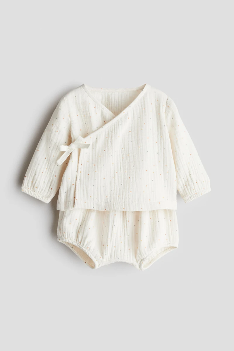 2-piece wrapover muslin set